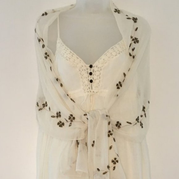 JOIE - Picture 4 of 9